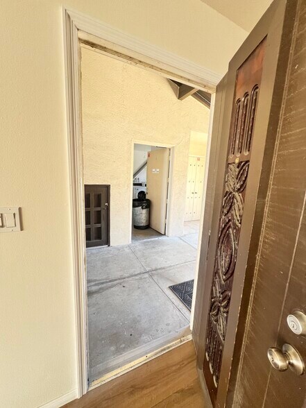 Building Photo - 12206 Rancho Bernardo Rd
