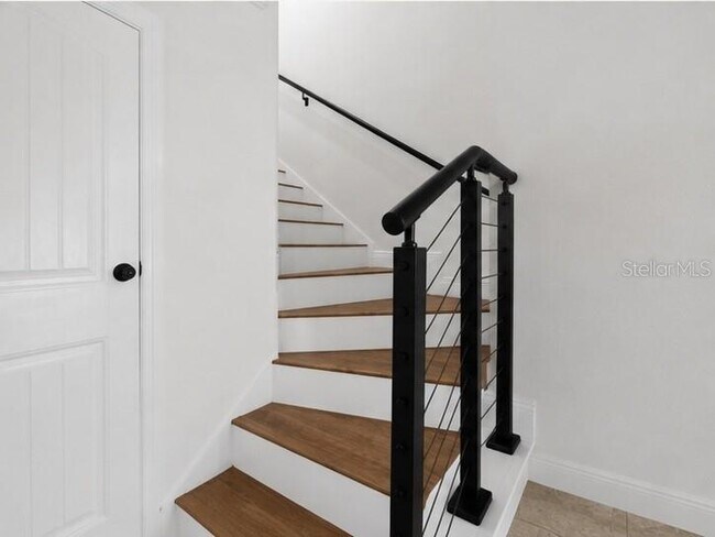 Building Photo - 10862 Sunset Ridge Ln