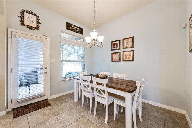 Building Photo - 1802 Discovery Blvd