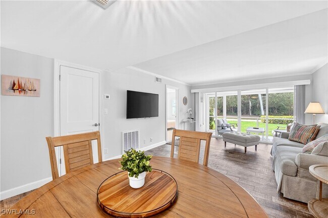 Building Photo - 3930 Belair Ln