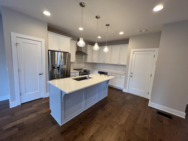 Building Photo - 1436 Ann St