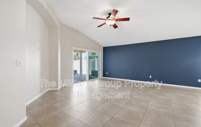 Building Photo - 586 Longmill Ln