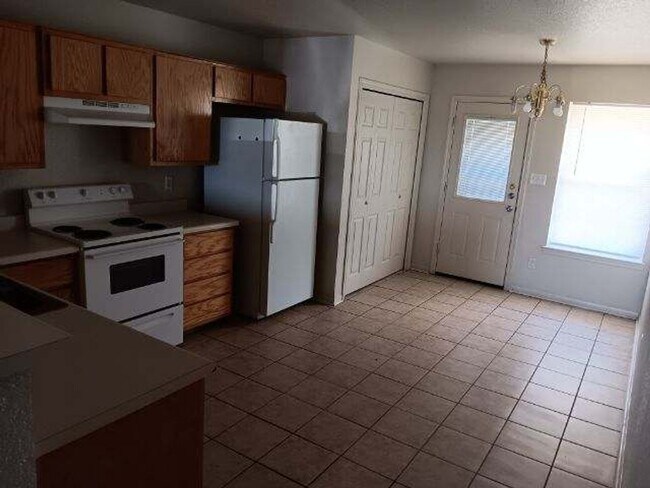 Building Photo - 3606 Littleleaf Dr