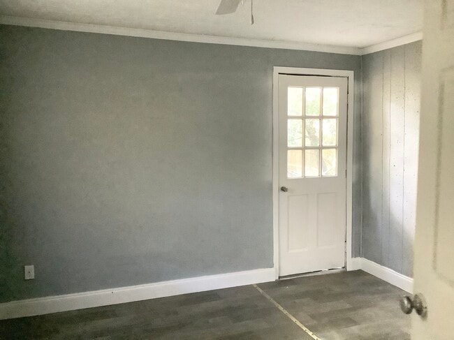 Building Photo - Section8 Housing