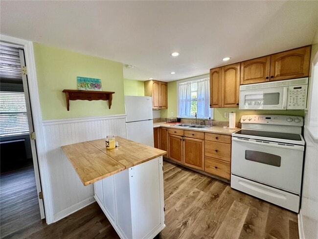 Building Photo - 4003 Indian River Dr