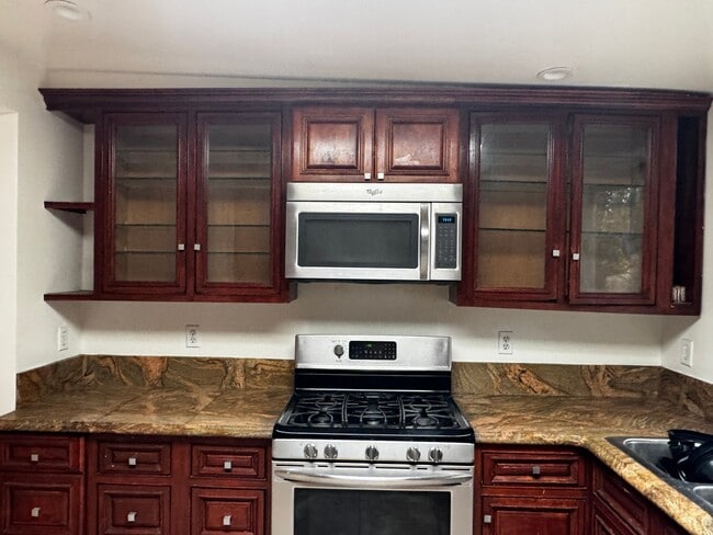 Building Photo - 8547 Airdrome St