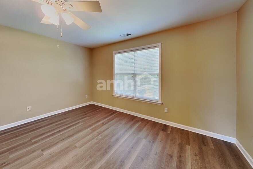 Building Photo - 244 Sarazen Dr