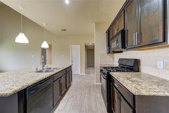 Building Photo - 17834 Royal Breccia Ln