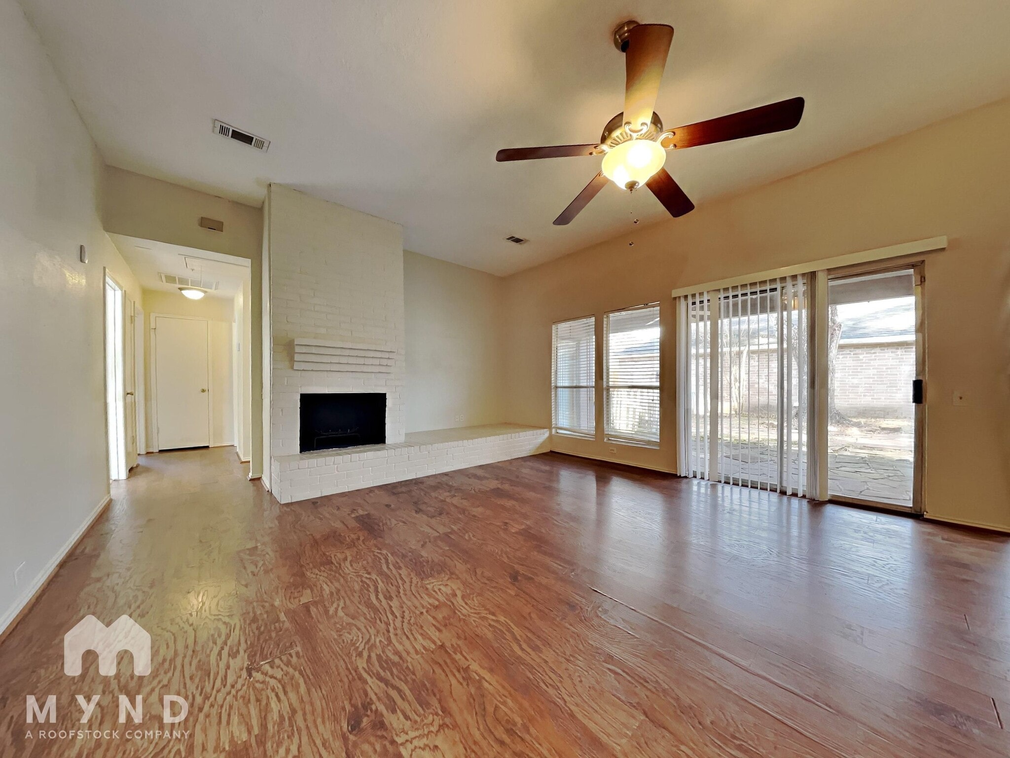 Building Photo - 8731 Summit Pines Dr