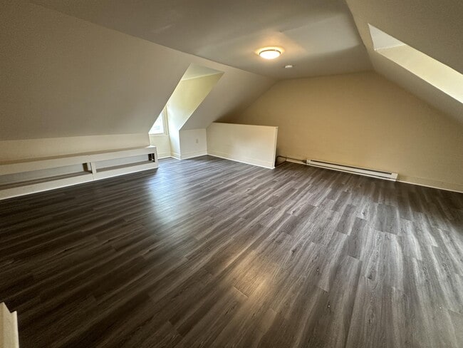 Building Photo - 326 Beaver St