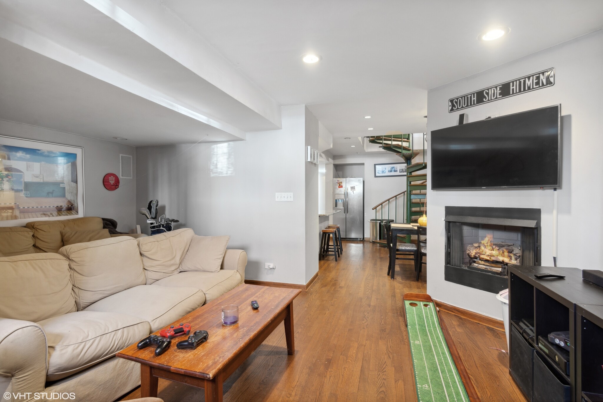 Building Photo - 145 W Burton Pl