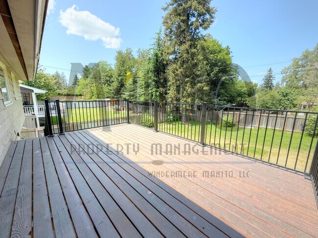 Building Photo - South Hill Red Brick Rancher
