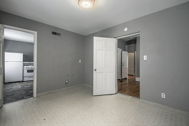 Building Photo - 1754 N 4th St