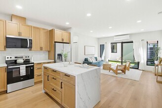 Building Photo - Brand New Construction – 3 Bed / 2 Bath Duplex Home in Normal Heights