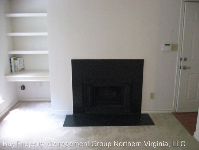 Building Photo - 1 br, 1 bath House - 12155 PENDERVIEW TER ...