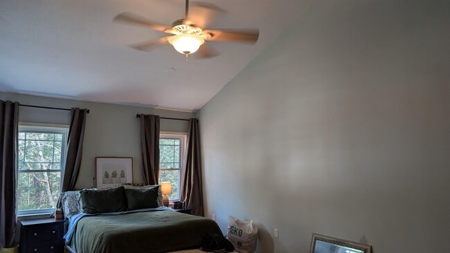 Building Photo - 56 McIntosh Ln