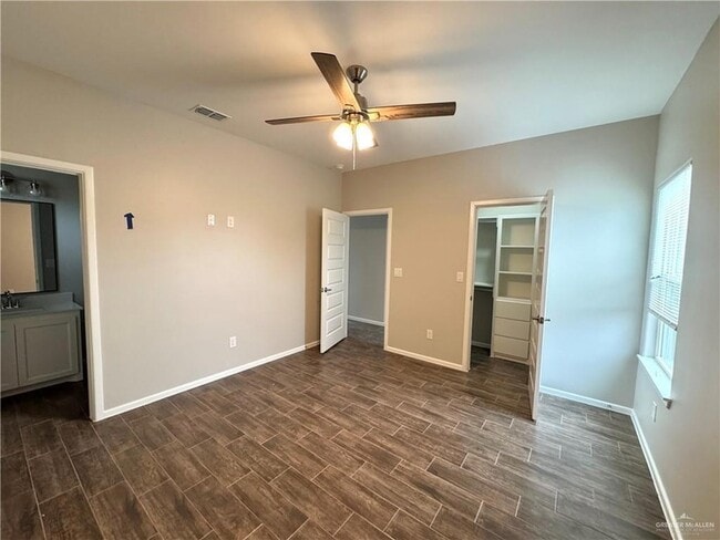 Building Photo - 1612 Canelo Dr