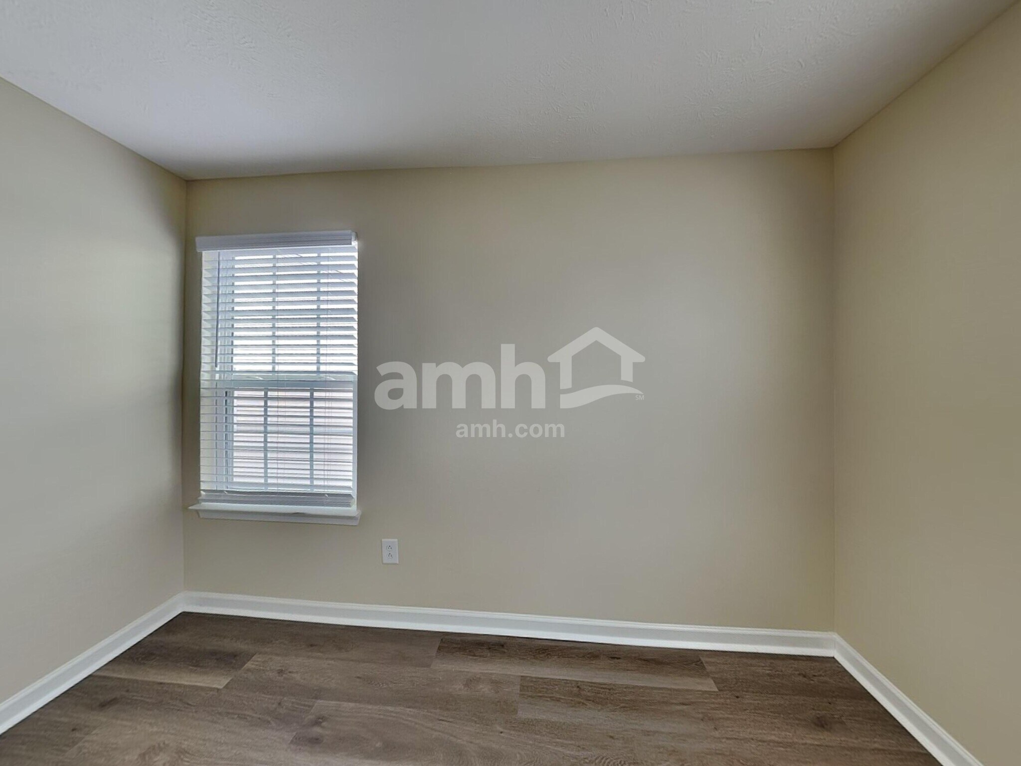 Building Photo - 2962 Hearthside Dr