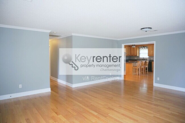 Building Photo - 510 Cloudview Ln