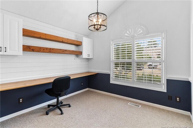 Building Photo - 108 Camberly Ln