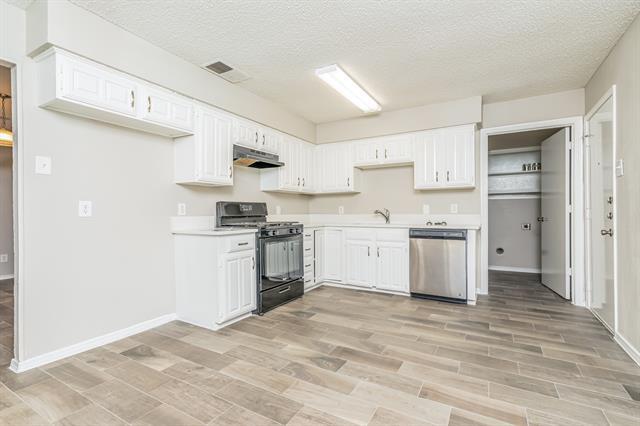 Building Photo - 1137 Wood Heights Dr