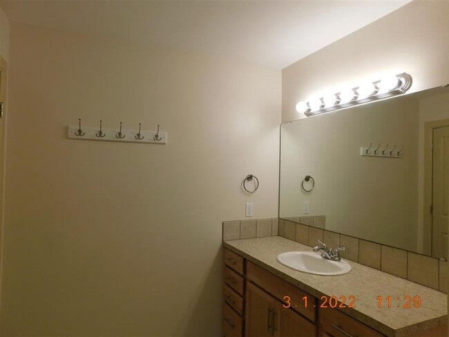 Building Photo - Single Family Home located in a quiet, pea...