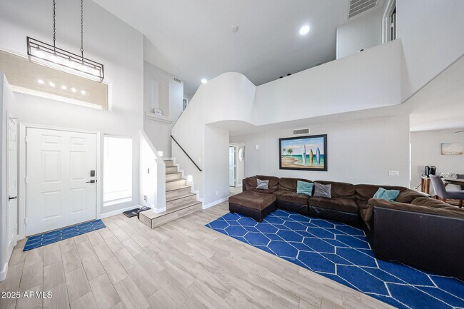 Building Photo - 3902 E Rosemonte Dr