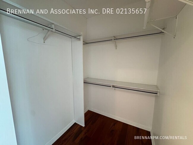 Building Photo - 850 Beech St