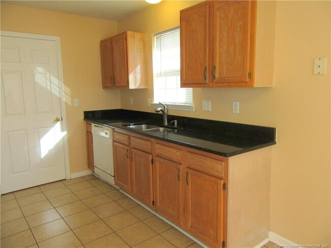 Building Photo - 300 Glen Allen St