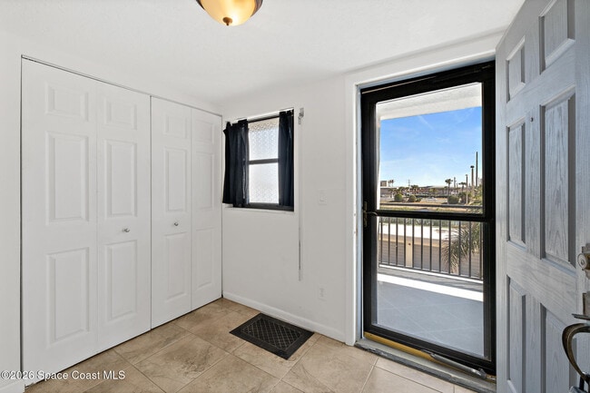 Building Photo - 3165 N Atlantic Ave