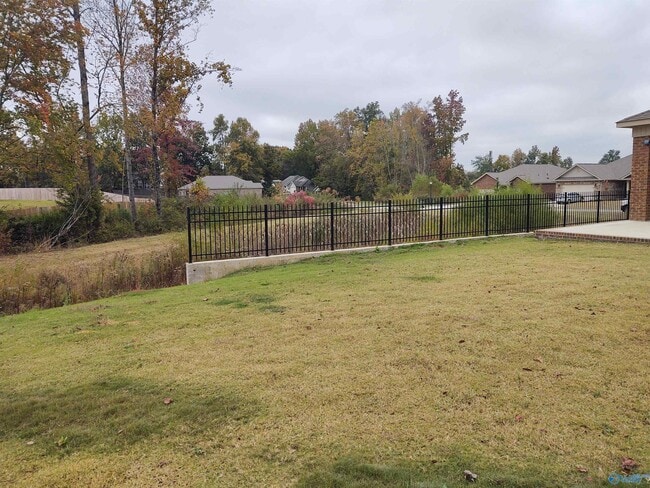 Building Photo - 152 Grey Fawn Trail