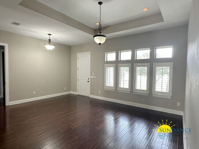 Building Photo - Gorgeous 3-Bedroom Home in Magnolia Village, Navarre, Near Hurlburt Field!