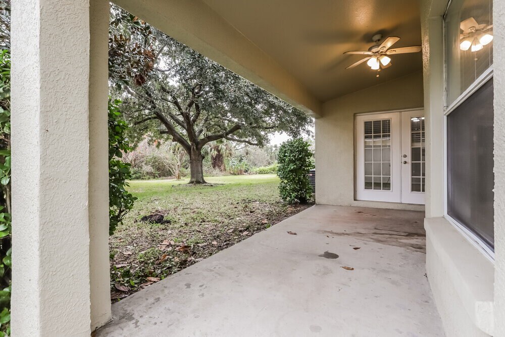 Building Photo - 721 Straw Lake Dr