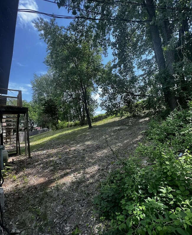 Building Photo - 77 Brevator St