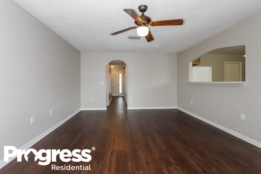 Building Photo - 13518 Padron Ct
