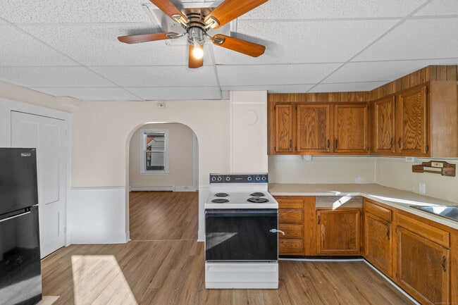 Building Photo - 115 High St