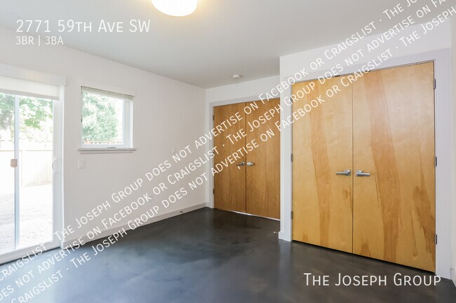 Building Photo - 2771 59th Ave SW
