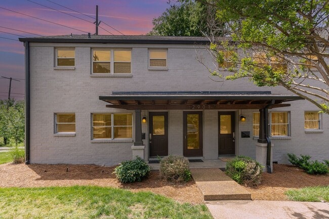 Building Photo - Charming Condo in Walkable Hillsboro Village