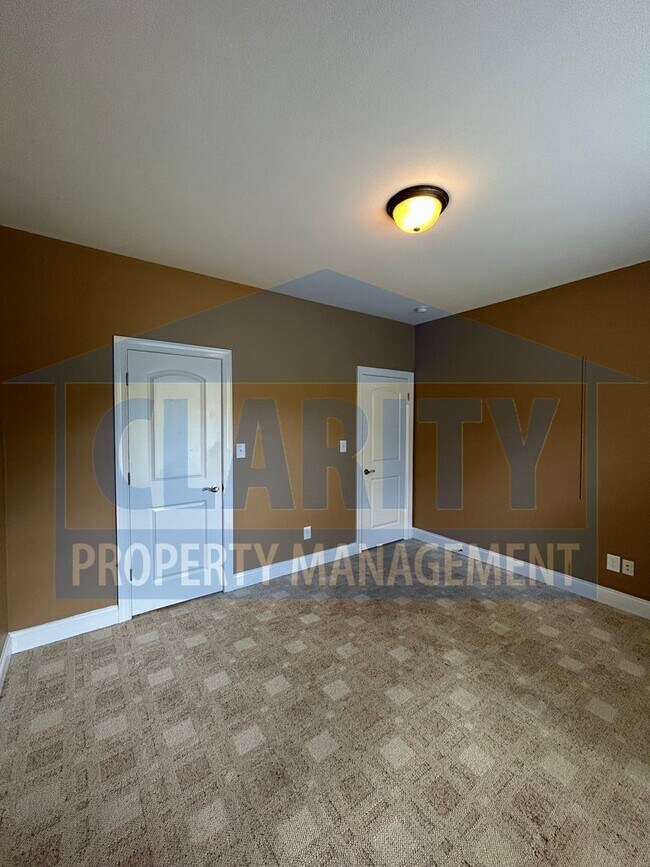 Building Photo - 165 Mill Creek Trail NE