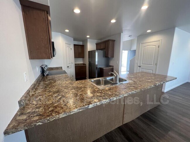 Building Photo - 1512 Danny Pl