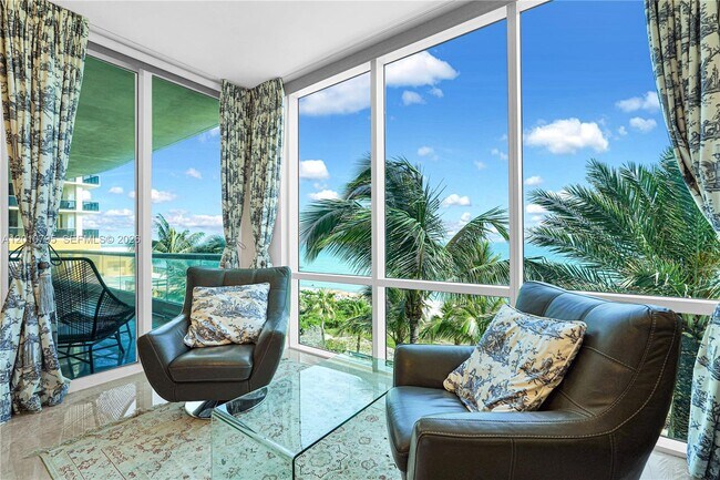 Building Photo - 16051 Collins Ave