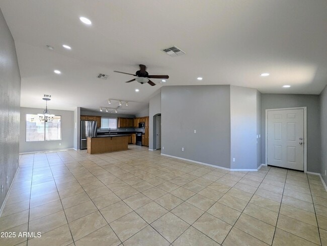 Building Photo - 13959 W Country Gables Dr