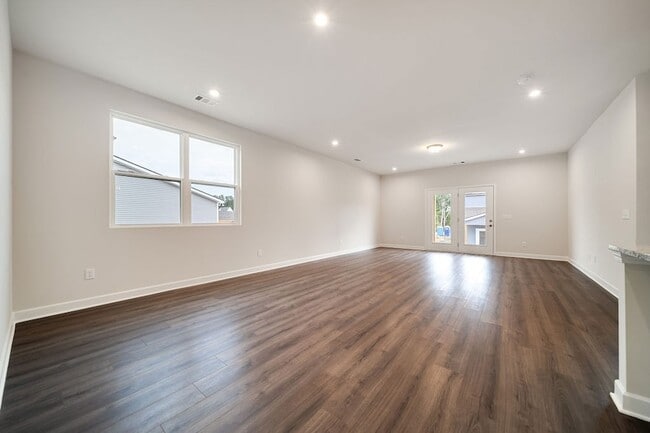 Building Photo - 4352 Socata Ct