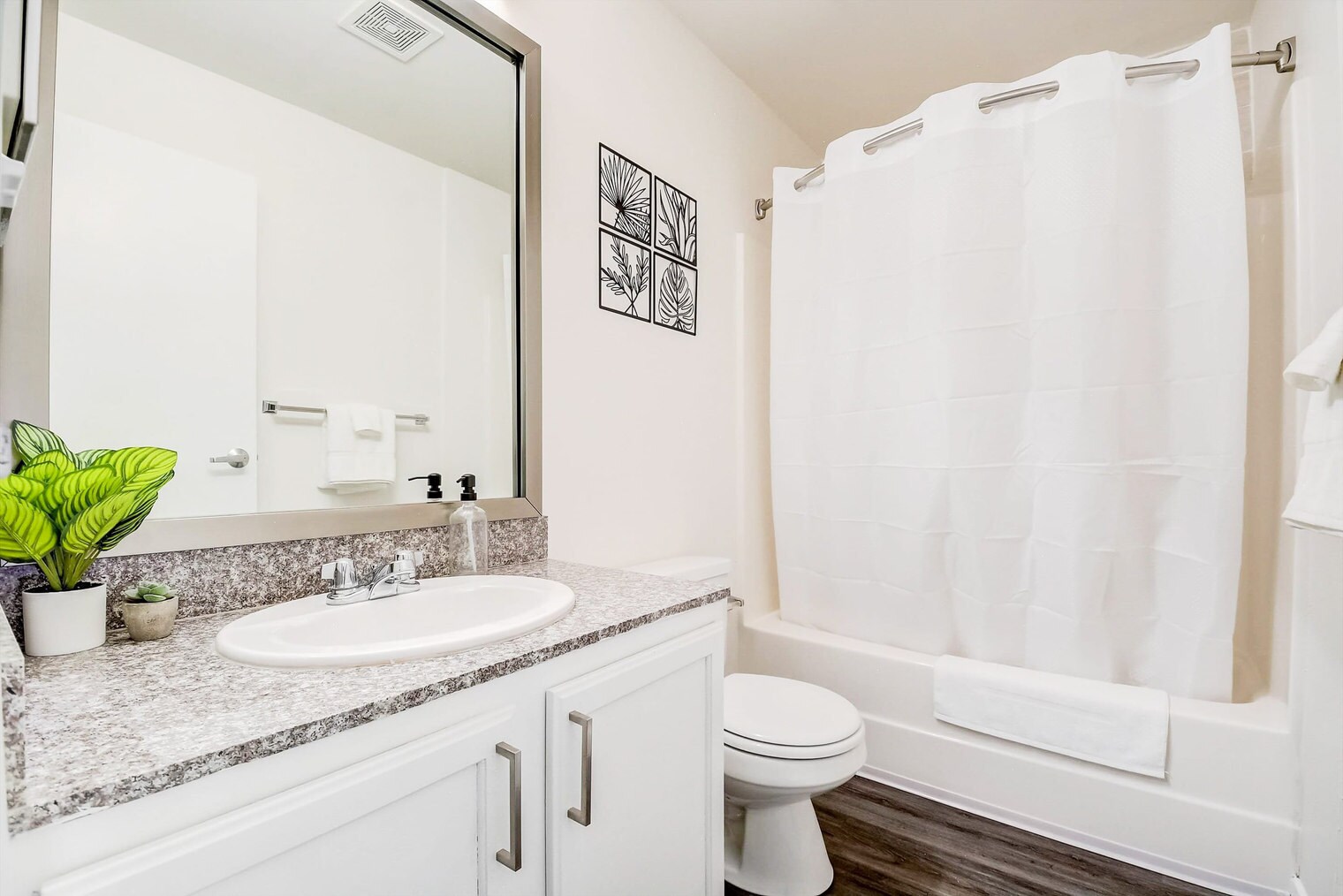 Building Photo - 50 N Illinois St