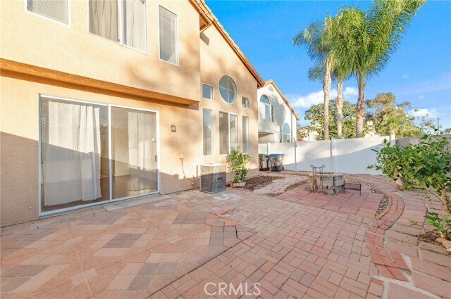 Building Photo - 2515 Pointe Coupee