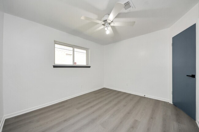 Building Photo - 23002 Grand Rapids Ln
