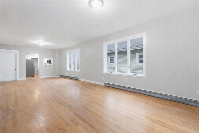 Building Photo - 60 Tudor St