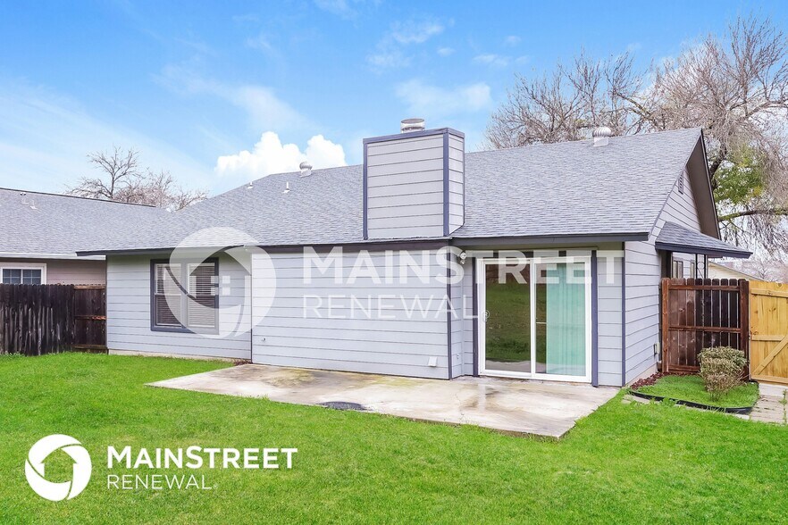 Building Photo - 8527 Serene Ridge Dr