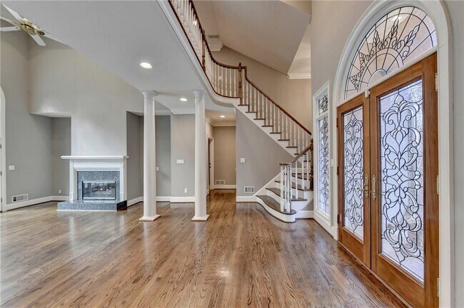 Building Photo - 3871 River Mansion Dr NW