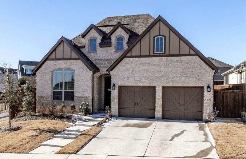 Building Photo - 1728 Rolling Heights Ln